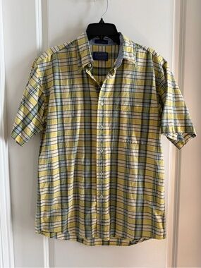 Pendleton Yellow and Gray Plaid Short-Sleeve Button-Down Shirt